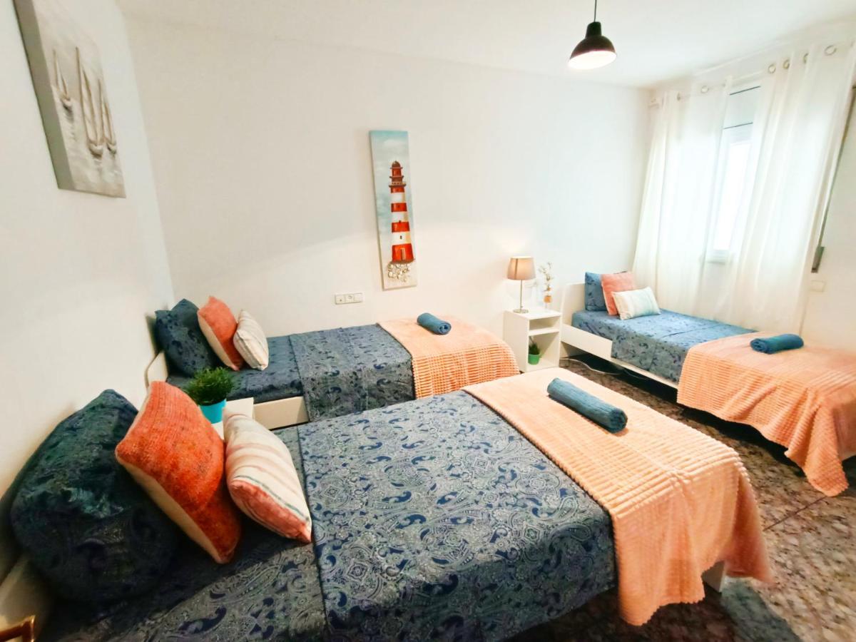 By Plaza Urquinaona Rooms Barcelona Exterior foto